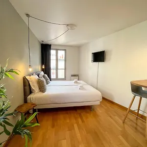 https://buffon-501-studio-spacieux-et-cosy-2p-05.fr-paris.fr